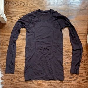 Lulu lemon Long sleeve Top